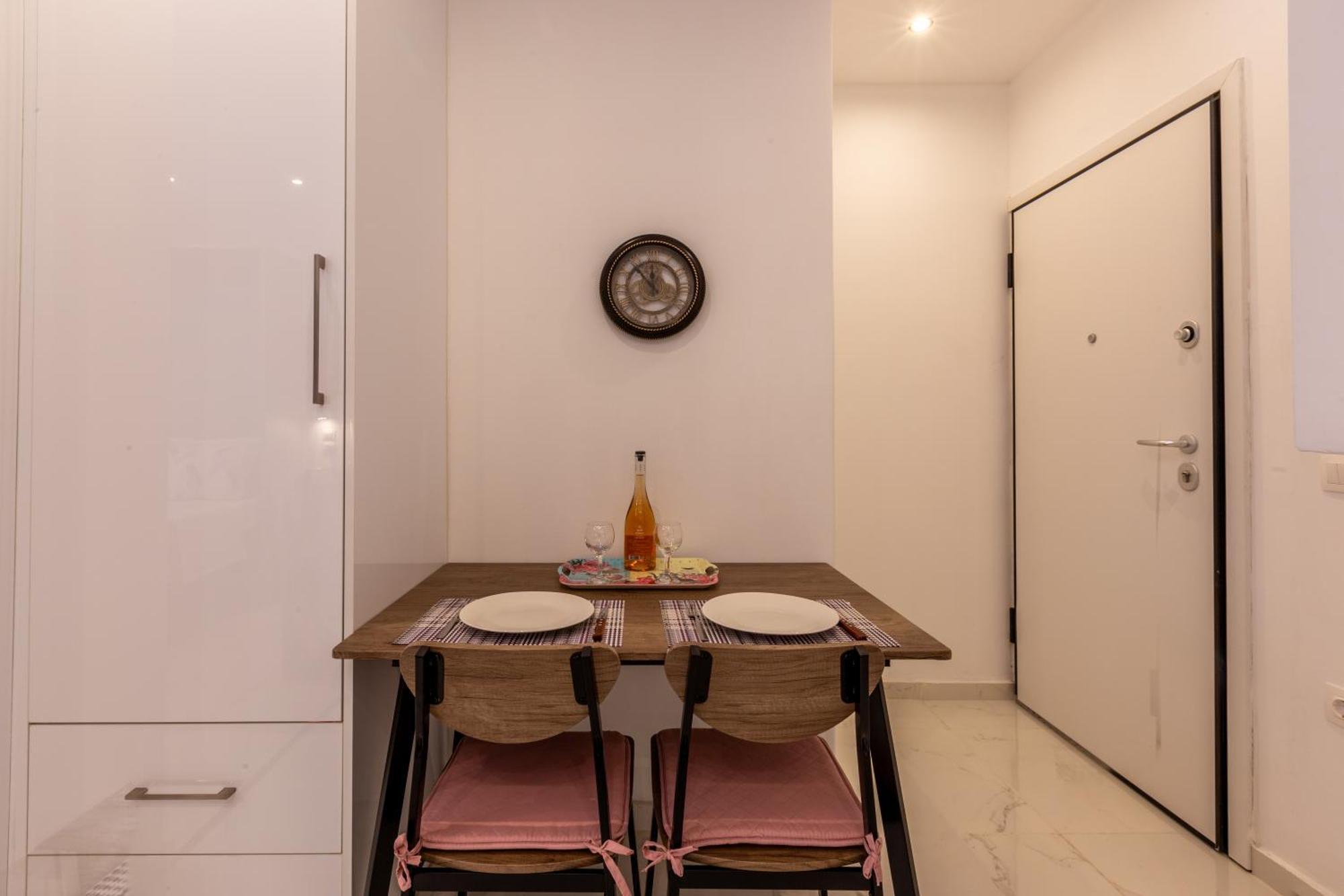 Chic New Pagrati Athens